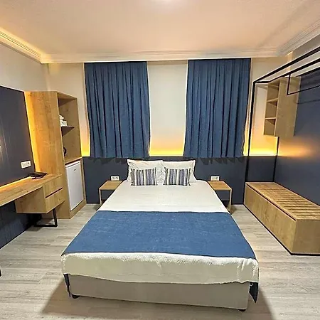 Hotel Enda Lara 3*