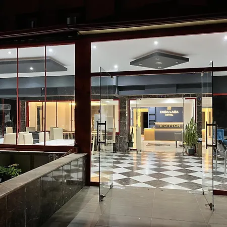 Enda Lara Hotel *